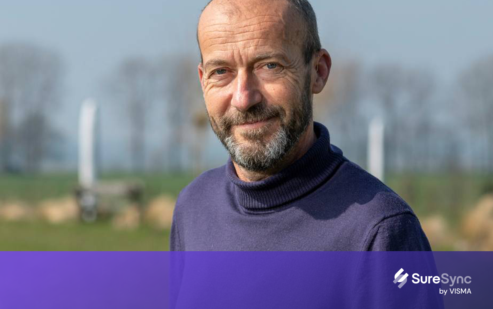 Weatherman Reinier van den Berg outside